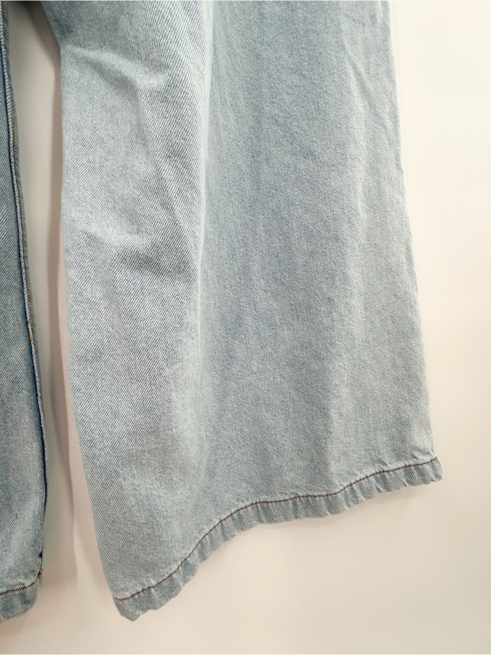 Zara Mid Rise Wide Leg Jeans with Darts Light Blue 30 - Picture 6 of 14
